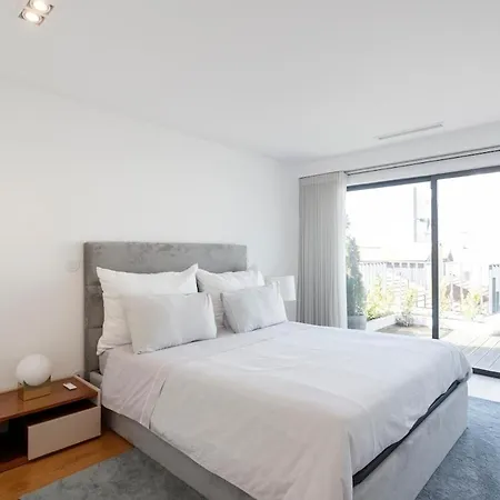 Luxury Apartament In Lisbon Apartman *